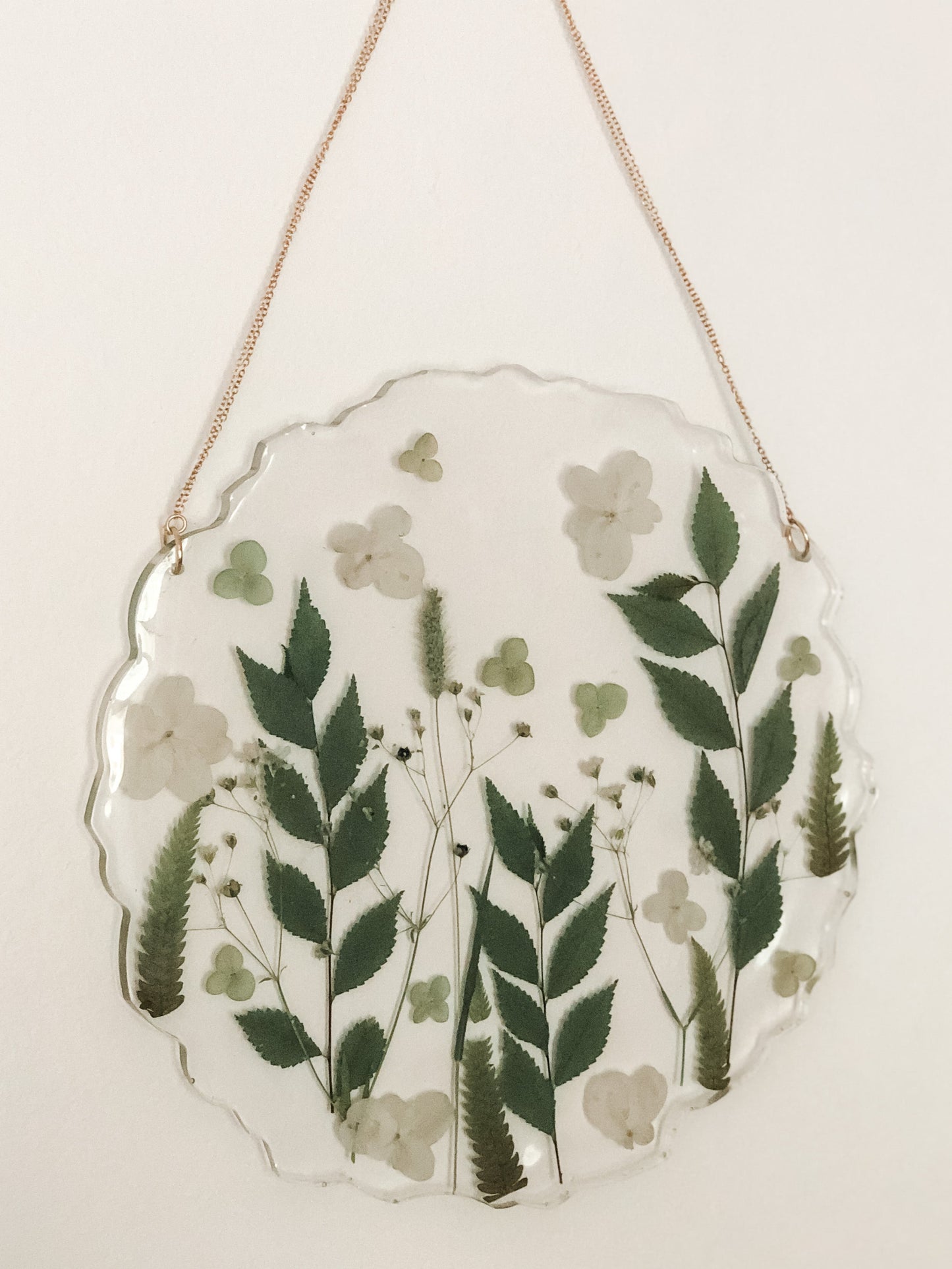 Wilde Fleur Co. Flower Resin Wall Hanging