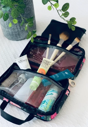 Ruby's Closet Carry On Toiletry Bag